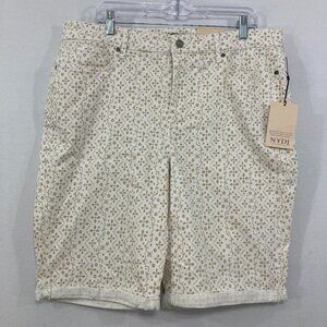 New NYDJ size 18 Tan Cream Boho Print Stretch High Rise Bermuda Shorts Vacation